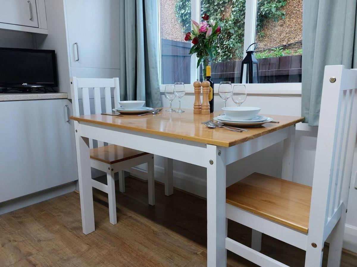 Inviting 1-Bed Apartment In Herne Bay Dış mekan fotoğraf